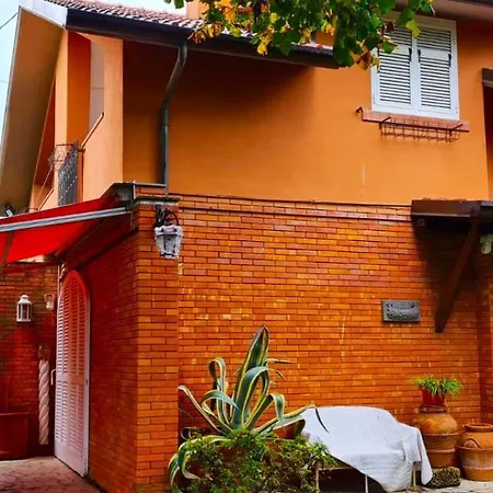 - La Ligure- Idromassaggio&free Parking Villa